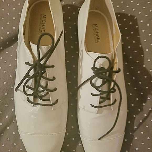 Michael Kors Shoes - Michael Kors Oxford